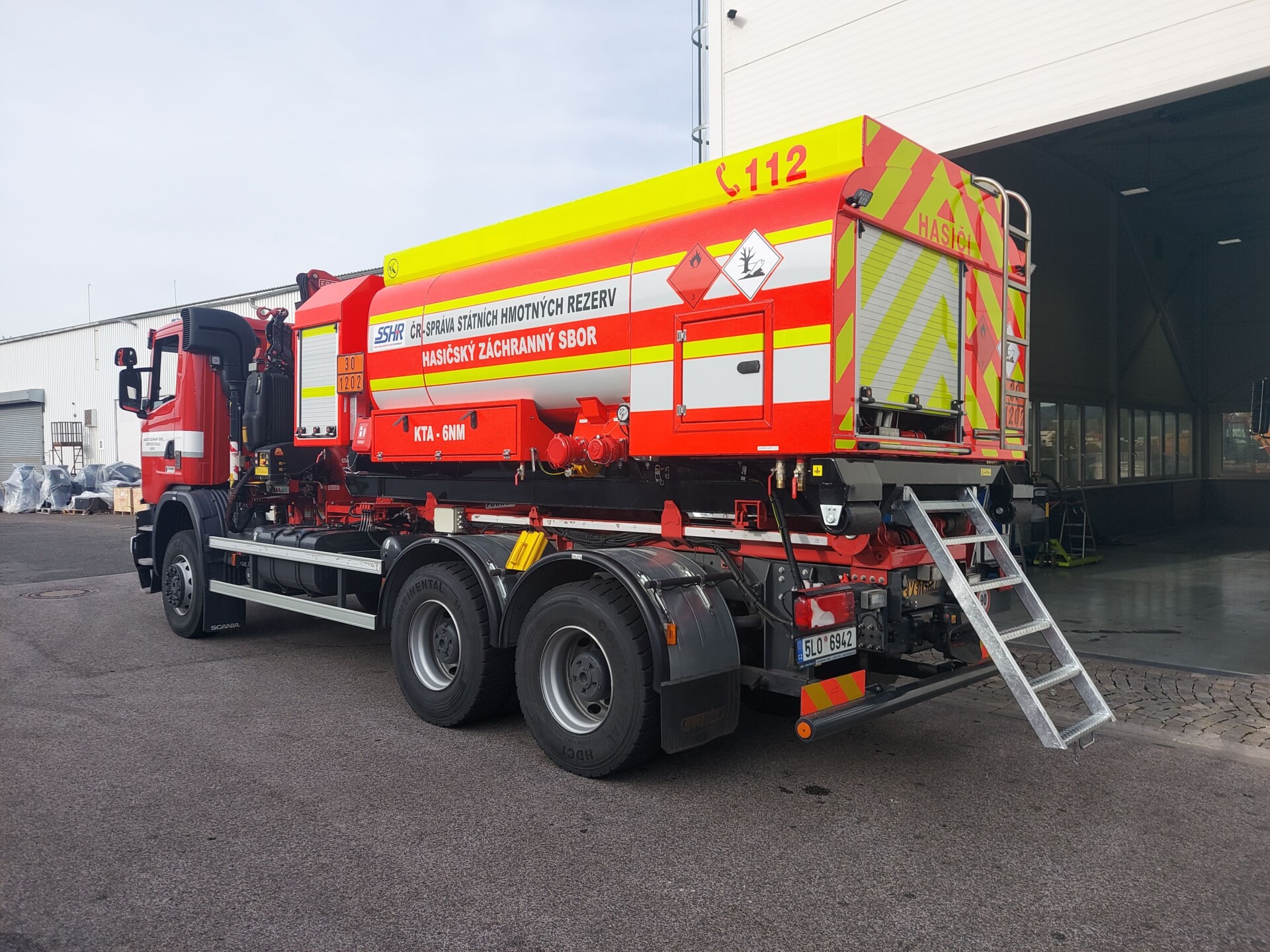 Cisternové kontejnery na PHM CN 4KN až CN 12KN - Obrázek 6