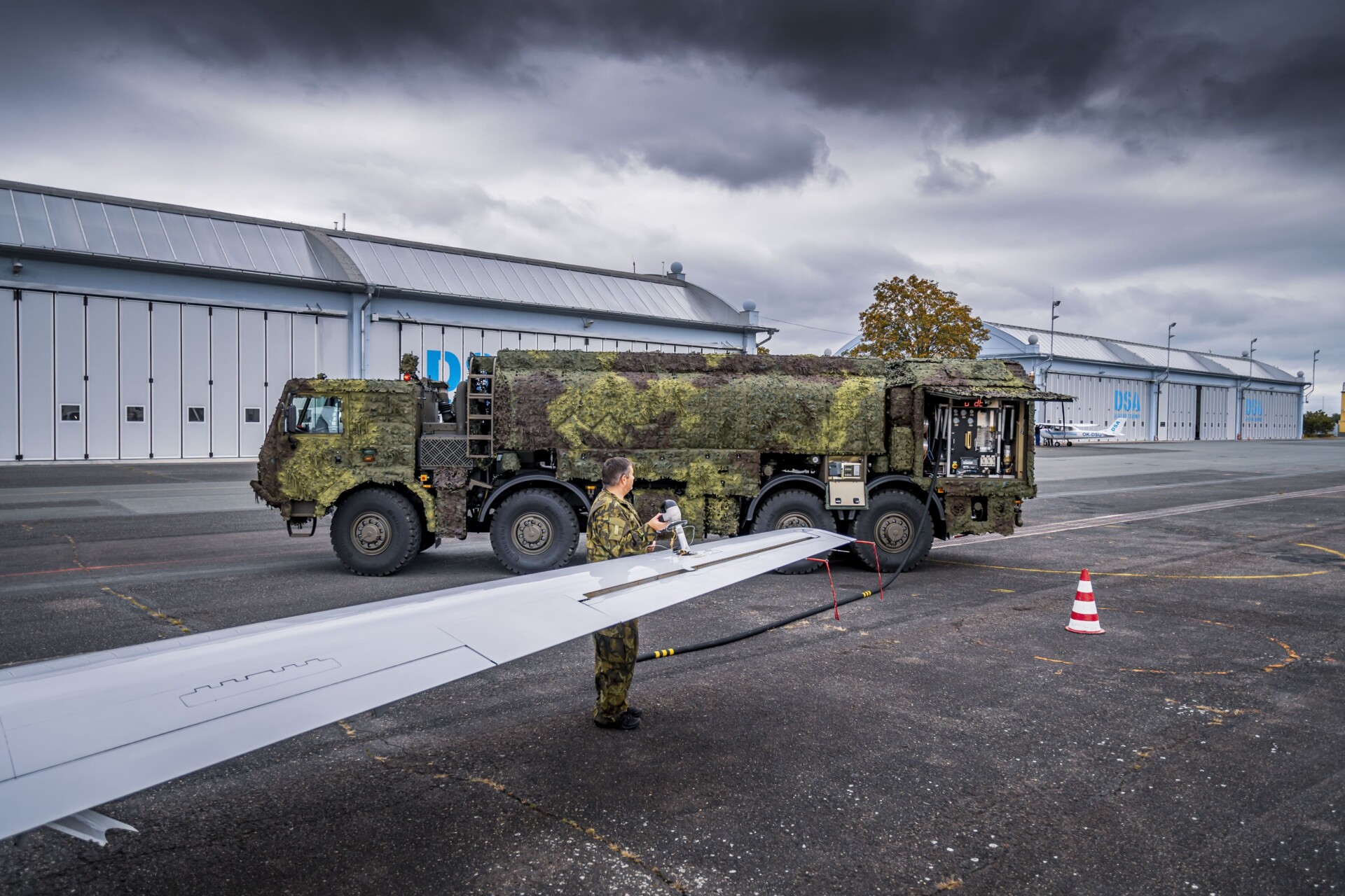 Plnič letecké techniky CN 16PL - Obrázek 3