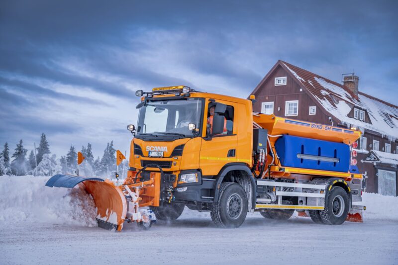 Sypač chemických a inertních materiálů SYKO 4-6 - Obrázek 8